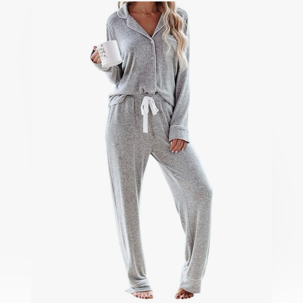 Women's Gray Pajama Set